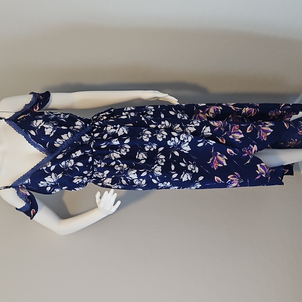 Floral hi-low hem dress